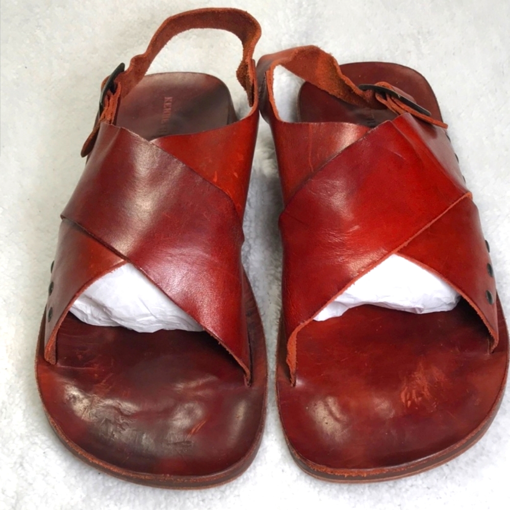 Sandals/all leathe
